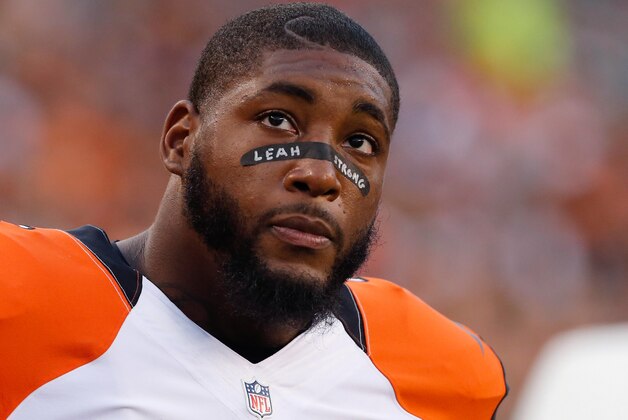 Aug 14, 2015; Cincinnati, OH, USA; Cincinnati Bengals defensive tackle Devon Still (75) against the New York Giants in a preseason NFL football game at Paul Brown Stadium. The Bengals won 23-10. Mandatory Credit: Aaron Doster-USA TODAY Sports