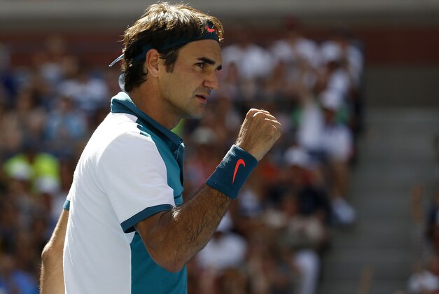 Sep 5, 2015; New York, NY, USA; Roger Federer of Swizterland gestures after winning a point against Philipp Kohlschreiber of Germany (not pictured) on day six of the 2015 U.S. Open tennis tournament at USTA Billie Jean King National Tennis Center. Federer won 6-3, 6-4, 6-4. Mandatory Credit: Geoff Burke-USA TODAY Sports Sep 5, 2015; New York, NY, USA; Roger Federer of Swizterland gestures after winning a point against Philipp Kohlschreiber of Germany (not pictured) on day six of the 2015 U.S. Open tennis tournament at USTA Billie Jean King National Tennis Center. Federer won 6-3, 6-4, 6-4. Mandatory Credit: Geoff Burke-USA TODAY Sports