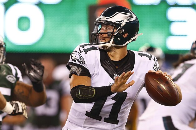 EAST RUTHERFORD, NJ - SEPTEMBER 03: Quarterback Tim Tebow #11 of the Philadelphia Eagles looks to pass against the New York Jets in the fourth quarter during a pre-season game at MetLife Stadium on September 3, 2015 in East Rutherford, New Jersey. (Photo by Rich Schultz /Getty Images)