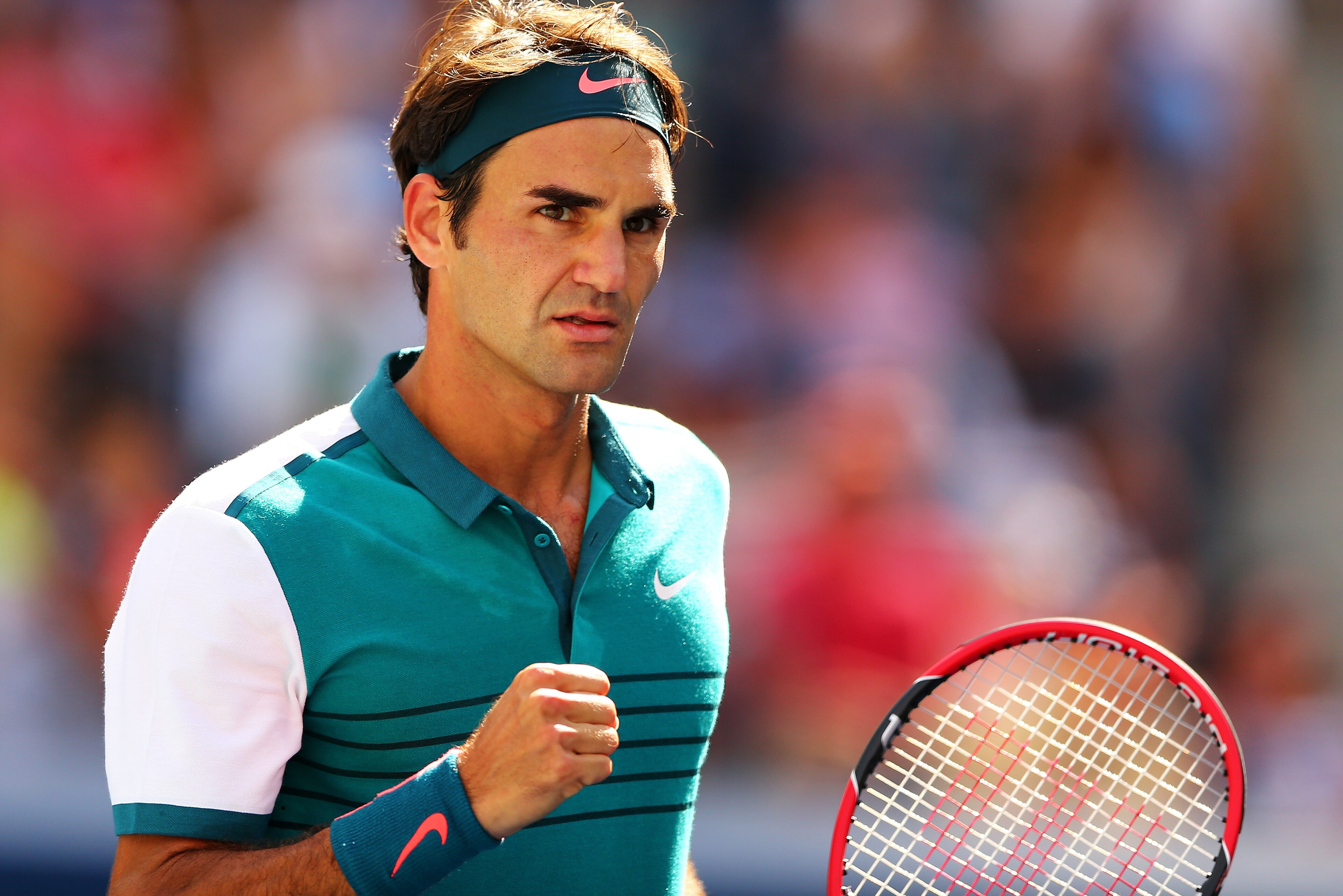 NEW YORK, NY - SEPTEMBER 05:  Roger Federer of Switzerland celebrates after defeating Philipp Kohlschreiber of Germany during their Men's Singles Third Round match on Day Six of the 2015 US Open at the USTA Billie Jean King National Tennis Center on September 5, 2015 in the Flushing neighborhood of the Queens borough of New York City.  (Photo by Elsa/Getty Images)
