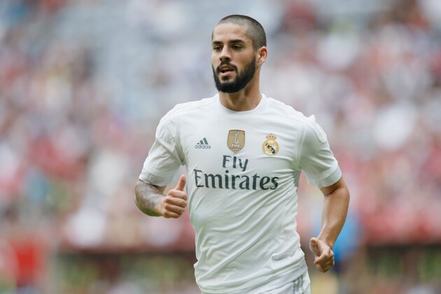 MUNICH, GERMANY - AUGUST 04:  Isco of Real Madrid runs during the Audi Cup 2015 match between Real Madrid and Tottenham Hotspur at Allianz Arena on August 4, 2015 in Munich, Germany.  (Photo by Boris Streubel/Getty Images)