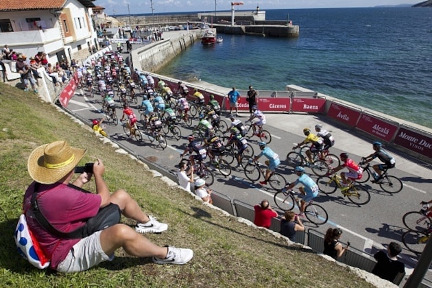 Cyclists ride during the 15th Stage of the 2015 Vuelta Espana cycling tour, a 175,8km route between Comillas and Sotres Cabrales on September 6, 2015. AFP PHOTO / JAIME REINA (Photo credit should read JAIME REINA/AFP/Getty Images) Cyclists ride during the 15th Stage of the 2015 Vuelta Espana cycling tour, a 175,8km route between Comillas and Sotres Cabrales on September 6, 2015. AFP PHOTO / JAIME REINA (Photo credit should read JAIME REINA/AFP/Getty Images)