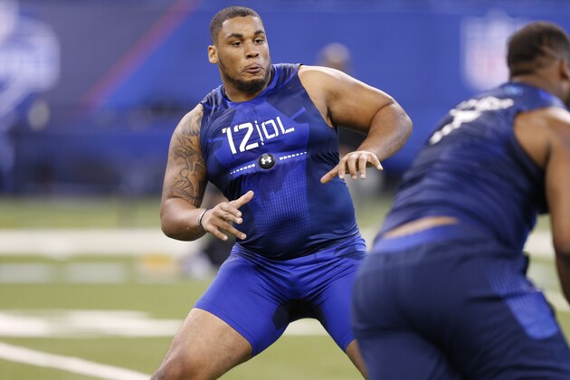 INDIANAPOLIS, IN - FEBRUARY 20: Offensive lineman Jamil Douglas of Arizona State in action during the 2015 NFL Scouting Combine at Lucas Oil Stadium on February 20, 2015 in Indianapolis, Indiana. (Photo by Joe Robbins/Getty Images)