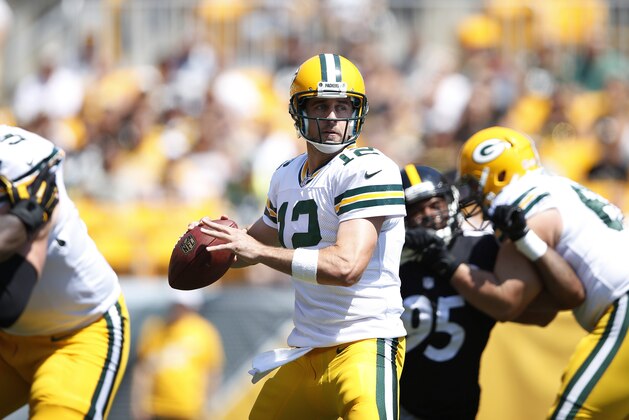 PITTSBURGH, PA - AUGUST 23: Aaron Rodgers #12 of the Green Bay Packers looks to pass during a preseason game against the Pittsburgh Steelers at Heinz Field on August 23, 2015 in Pittsburgh, Pennsylvania. The Steelers defeated the Packers 24-19. (Photo by Joe Robbins/Getty Images)