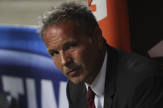 MILAN, ITALY - AUGUST 29:  AC Milan coach Sinisa Mihajlovic looks on before the Serie A match between AC Milan and Empoli FC at Stadio Giuseppe Meazza on August 29, 2015 in Milan, Italy.  (Photo by Marco Luzzani/Getty Images)