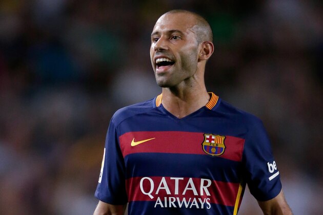 Javier Mascherano of FC Barcelona during the Joan Gamper Trophy match between Barcelona and AS Roma on August 5, 2015 at the Camp Nou stadium in Barcelona, Spain.(Photo by VI Images via Getty Images) Javier Mascherano of FC Barcelona during the Joan Gamper Trophy match between Barcelona and AS Roma on August 5, 2015 at the Camp Nou stadium in Barcelona, Spain.(Photo by VI Images via Getty Images)