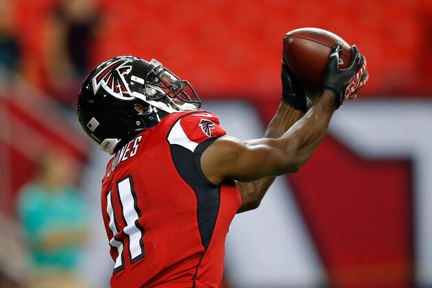 ATLANTA, GA - SEPTEMBER 03:  Julio Jones #11 of the Atlanta Falcons warms up prior to facing the Baltimore Ravens at Georgia Dome on September 3, 2015 in Atlanta, Georgia.  (Photo by Kevin C. Cox/Getty Images)