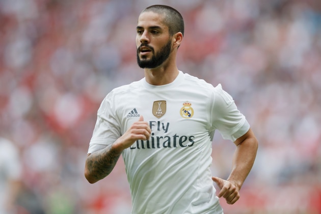 MUNICH, GERMANY - AUGUST 04:  Isco of Real Madrid runs during the Audi Cup 2015 match between Real Madrid and Tottenham Hotspur at Allianz Arena on August 4, 2015 in Munich, Germany.  (Photo by Boris Streubel/Getty Images)