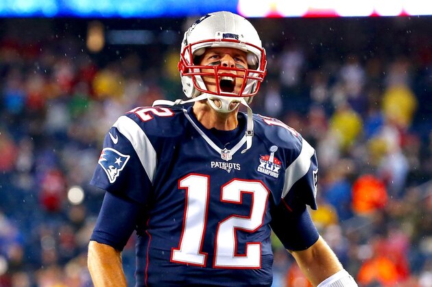 New England Patriots tight end Rob Gronkowski celebrates his first touchdown against the Pittsburgh Steelers in the first half of an NFL football game, Thursday, Sept. 10, 2015, in Foxborough, Mass. (AP Photo/Winslow Townson)