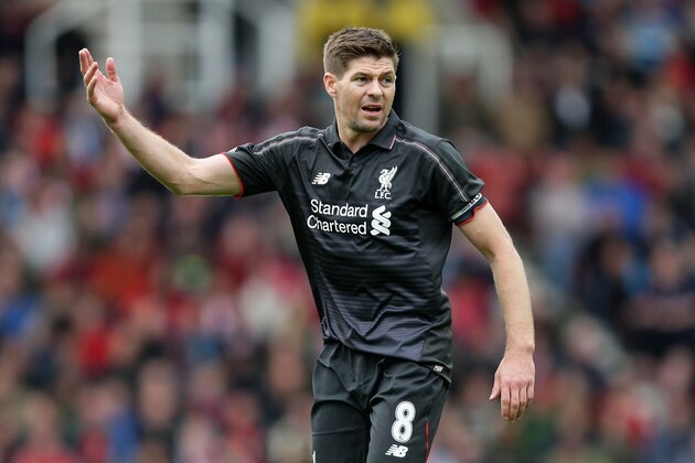 STOKE ON TRENT, ENGLAND - MAY 24: Steven Gerrard of Liverpool gestures during the Barclays Premier League match between Stoke City and Liverpool at Britannia Stadium on May 24, 2015 in Stoke on Trent, England.  (Photo by Dave Thompson/Getty Images)