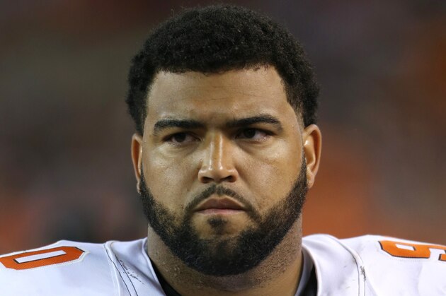Cleveland Browns defensive end Billy Winn (90) against the Buffalo Bills in an NFL preseason football game, Thursday, Aug. 20, 2015, in Cleveland. (AP Photo/Ron Schwane)