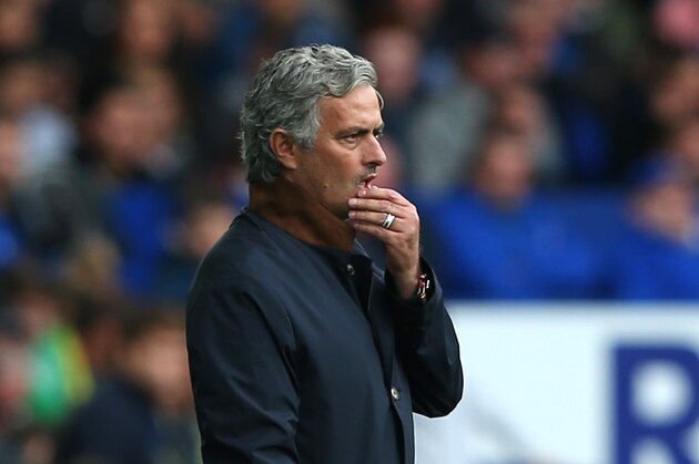 LIVERPOOL, ENGLAND - SEPTEMBER 12: Jose Mourinho, manager of Chelsea looks on during the Barclays Premier League match between Everton and Chelsea at Goodison Park on September 12, 2015 in Liverpool, United Kingdom.  (Photo by Alex Livesey/Getty Images)