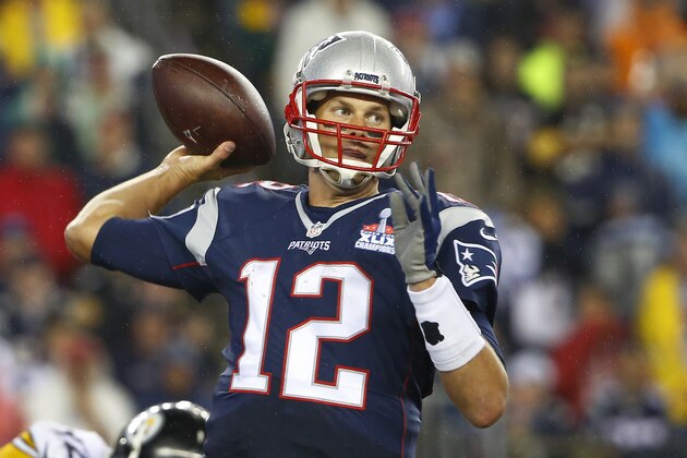 New England Patriots quarterback Tom Brady in the second half of an NFL football game against the Pittsburgh Steelers Thursday, Sept. 10, 2015, in Foxborough, Mass. (AP Photo/Winslow Townson)