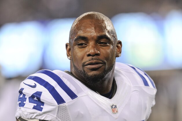 FILE - This Nov. 3, 2014, file photo shows Indianapolis Colts running back Ahmad Bradshaw (44) before an NFL football game against the New York Giants in East Rutherford, N.J. Bradshaw, a veteran NFL running back has pleaded no contest and paid a fine to settle a misdemeanor count of marijuana possession in Ohio. Court documents at Eaton Municipal Court show Bradshaw paid a total $351 in fines and costs under the plea agreement. His Ohio driving privileges are suspended for six months. (AP Photo/Bill Kostroun, File)