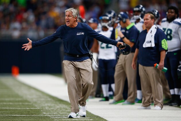 ST. LOUIS, MO - SEPTEMBER 13: Head Coach Pete Carroll of the Seattle Seahawks argues on the sideline in the fourth quarter during a game against the St. Louis Rams at the Edward Jones Dome on September 13, 2015 in St. Louis, Missouri. (Photo by Jamie Squire/Getty Images)
