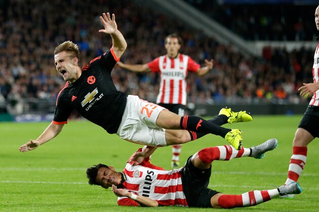 (L-R) Hector Moreno of PSV Eindhoven, Luke Shaw of Manchester United during the UEFA Champions League group B match between PSV Eindhoven and Manchester United on September 15, 2015 at the Philips stadium in Eindhoven, The Netherlands.(Photo by VI Images via Getty Images)