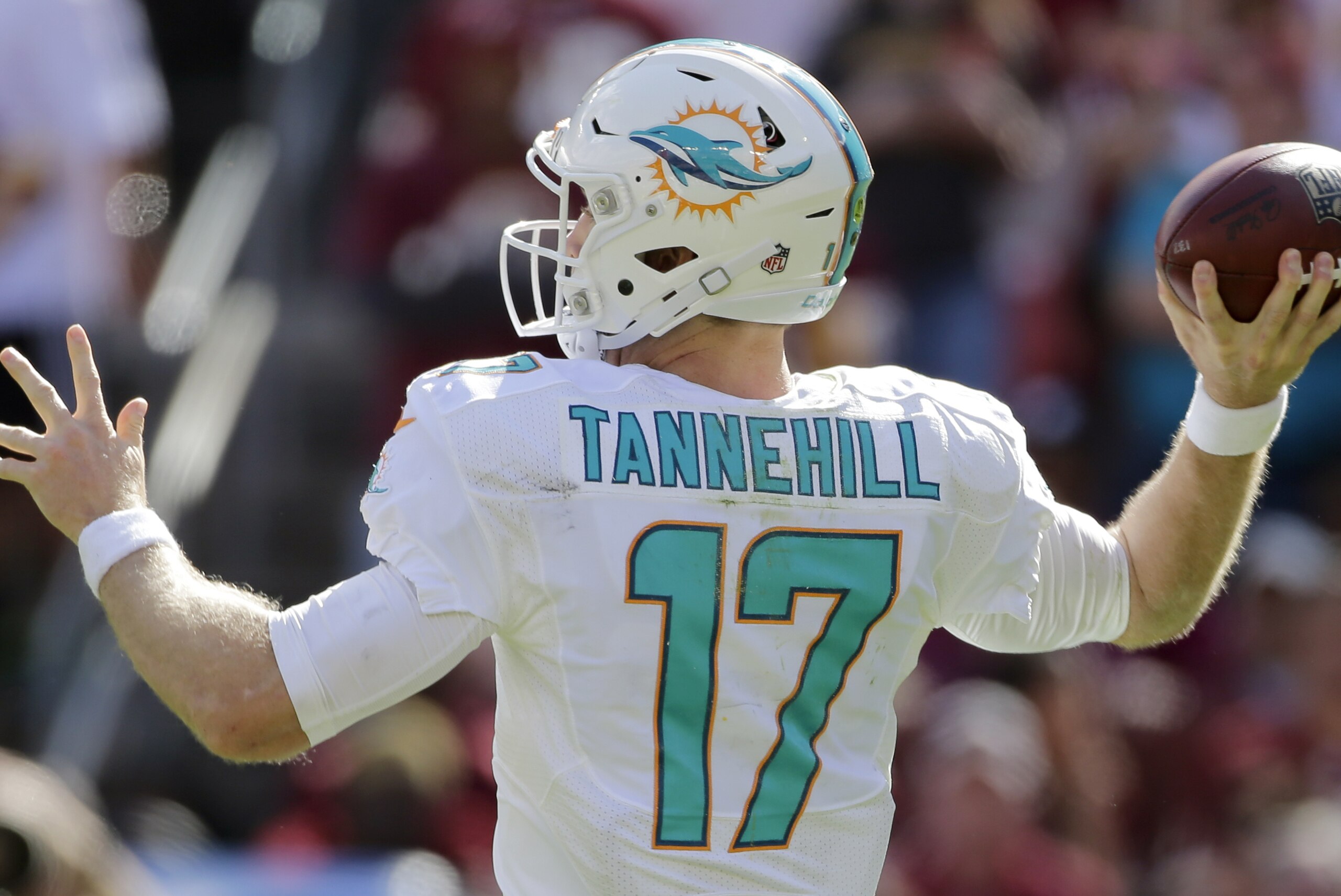 Miami Dolphins quarterback Ryan Tannehill (17) throws the ball during the second half of an NFL football game against the Washington Redskins, Sunday, Sept. 13, 2015, in Landover, Md. (AP Photo/Mark Tenally)