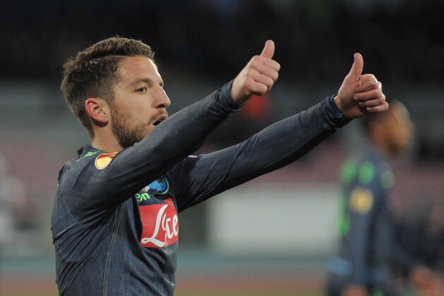 Napoli's Dries Mertens gives the thumbs up during an Europa League round of 16 first leg soccer match between Napoli and Dinamo Moscow at the San Paolo stadium in Naples, Italy, Thursday, March 12, 2015. (AP Photo/Gennaro Giorgio)