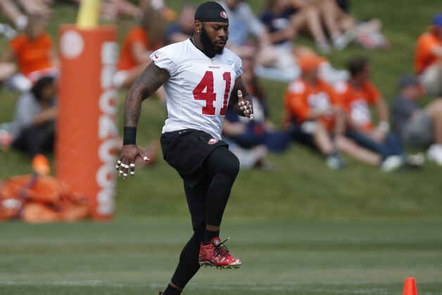 San Francisco 49ers strong safety Antoine Bethea (41) before the two teams face off in an NFL football scrimmage at the Broncos' headquarters Thursday, Aug. 27, 2015, in Englewood, Colo. (AP Photo/David Zalubowski)