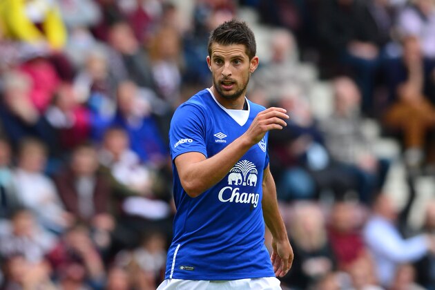 EDINBURGH, SCOTLAND - JULY 26 : Kevin Mirallas of Everton in action during a pre season friendly match between Heart of Midlothian and Everton FC at Tynecastle Stadium on July 26, 2015 in Edinburgh, Scotland. (Photo by Mark Runnacles/Getty Images) EDINBURGH, SCOTLAND - JULY 26 : Kevin Mirallas of Everton in action during a pre season friendly match between Heart of Midlothian and Everton FC at Tynecastle Stadium on July 26, 2015 in Edinburgh, Scotland. (Photo by Mark Runnacles/Getty Images)
