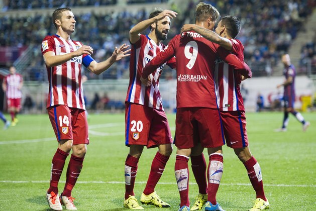 EIBAR, SPAIN - SEPTEMBER 19:  Fernando Torres of Atletico de Madrid celebrates after scoring during the La Liga match between SD Eibar andÊAtletico de MadridÊat Ipurua Municipal Stadium on September 19, 2015 in Eibar, Spain.  (Photo by Juan Manuel Serrano Arce/Getty Images)