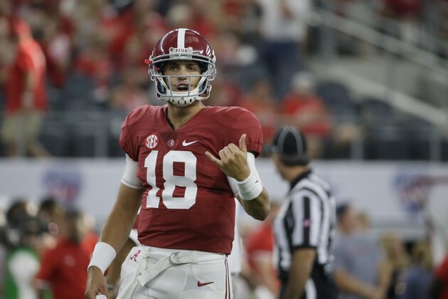 Alabama quarterback Cooper Bateman (18) warms up before an NCAA college football game Saturday, Sept. 5, 2015, in Arlington, Texas. (AP Photo/LM Otero)