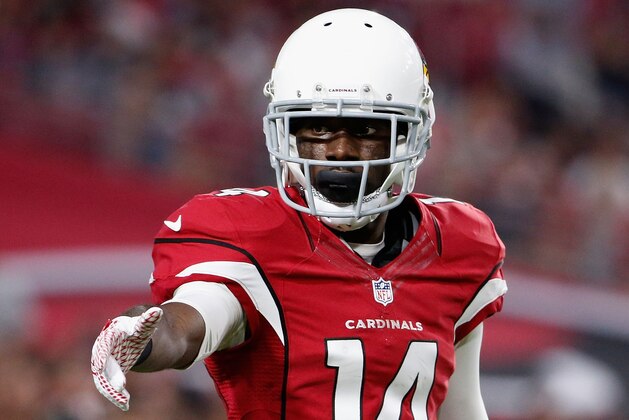 GLENDALE, AZ - AUGUST 15:  Wide receiver J.J. Nelson #14 of the Arizona Cardinals during the pre-season NFL game against the Kansas City Chiefs at the University of Phoenix Stadium on August 15, 2015 in Glendale, Arizona.   (Photo by Christian Petersen/Getty Images)