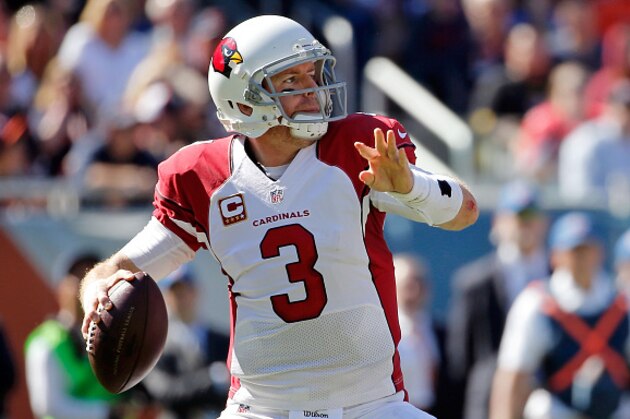 CHICAGO, IL - SEPTEMBER 20:  Carson Palmer #3 of the Arizona Cardinals looks to pass against the Chicago Bears during the fourth quarter at Soldier Field on September 20, 2015 in Chicago, Illinois.  (Photo by Jon Durr/Getty Images)