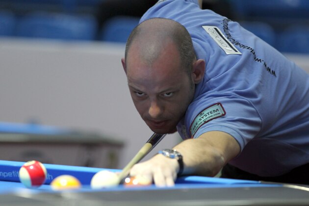 Darren Appleton of Britain eyes the ball during his game against Vilmos Foldes of Hungary in a qualifying round of the World 8 Ball Pool Championship at Fujairah on February 13, 2012. AFP PHOTO/KARIM SAHIB (Photo credit should read -/AFP/Getty Images) Darren Appleton of Britain eyes the ball during his game against Vilmos Foldes of Hungary in a qualifying round of the World 8 Ball Pool Championship at Fujairah on February 13, 2012. AFP PHOTO/KARIM SAHIB (Photo credit should read -/AFP/Getty Images)