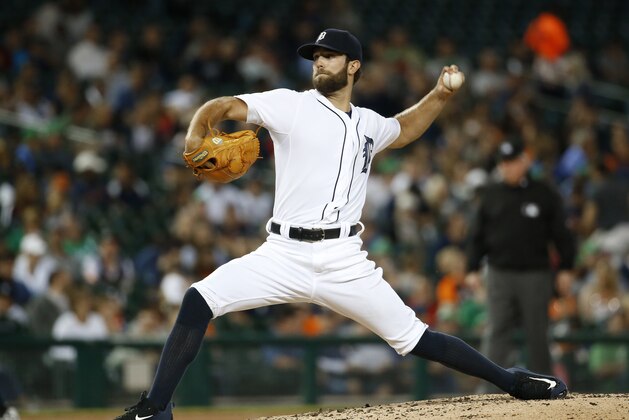 Detroit Tigers pitcher Daniel Norris throws against the Chicago White Sox in the fourth inning of a baseball game in Detroit Tuesday, Sept. 22, 2015. (AP Photo/Paul Sancya)