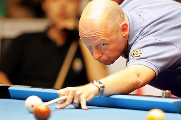 Germany's Ralf Souquet concentrates during his match against Taiwan's Chang Jung-ling at the World Pool Championship in Manila on Sunday Nov. 5, 2006. Souquet won the match 8-7. (AP Photo/Aaron Favila) Germany's Ralf Souquet concentrates during his match against Taiwan's Chang Jung-ling at the World Pool Championship in Manila on Sunday Nov. 5, 2006. Souquet won the match 8-7. (AP Photo/Aaron Favila)