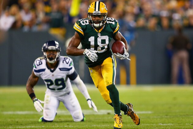 GREEN BAY, WI - SEPTEMBER 20:   Randall Cobb #18 of the Green Bay Packers carries the ball against the Seattle Seahawks at Lambeau Field on September 20, 2015 in Green Bay, Wisconsin.  (Photo by Maddie Meyer/Getty Images)