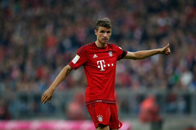 MUNICH, GERMANY - SEPTEMBER 22:  Thomas Mueller of Muenchen gestures during the Bundesliga match between FC Bayern Muenchen and VfL Wolfsburg at Allianz Arena on September 22, 2015 in Munich, Germany.  (Photo by Boris Streubel/Getty Images)