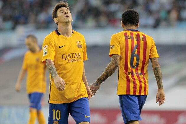 Barcelona's Lionel Messi from Argentina, gestures during a Spanish La Liga soccer match between RC Celta and FC Barcelona, at the Balaídos stadium in Vigo, Spain, Wednesday, Sept. 23, 2015. (AP Photo/Lalo R. Villar)