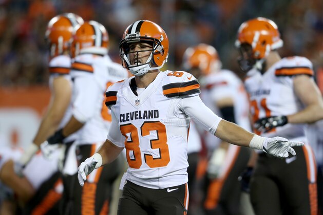 Cleveland Browns wide receiver Brian Hartline (83) against the Buffalo Bills in an NFL preseason football game, Thursday, Aug. 20, 2015, in Cleveland. (AP Photo/Ron Schwane)