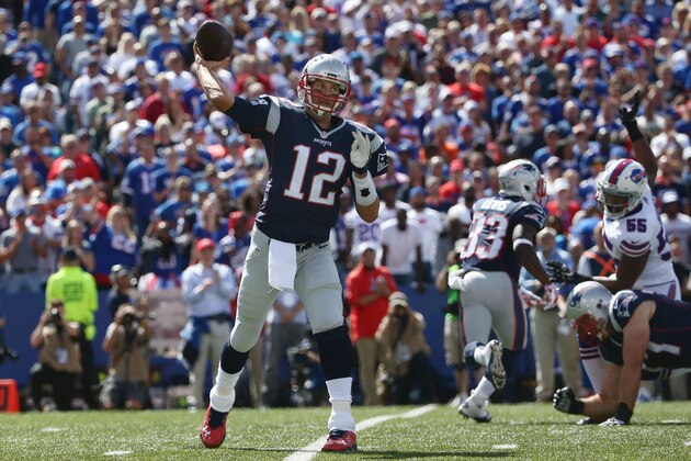 ORCHARD PARK, NY - SEPTEMBER 20: Tom Brady #12 of the New England Patriots throws during NFL game action against the Buffalo Bills at Ralph Wilson Stadium on September 20, 2015 in Orchard Park, New York. (Photo by Tom Szczerbowski/Getty Images)
