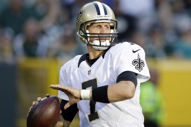 New Orleans Saints quarterback Luke McCown drops back to pass during the first half of an NFL preseason football game against the Green Bay Packers Thursday, Sept. 3, 2015, in Green Bay, Wis. (AP Photo/Jeffrey Phelps)