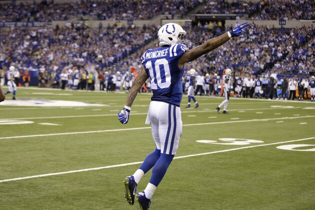 Indianapolis Colts wide receiver Donte Moncrief (10) signals for a first down against the New York Jets during the second half of an NFL football game in Indianapolis, Monday, Sept. 21, 2015. (AP Photo/Darron Cummings)