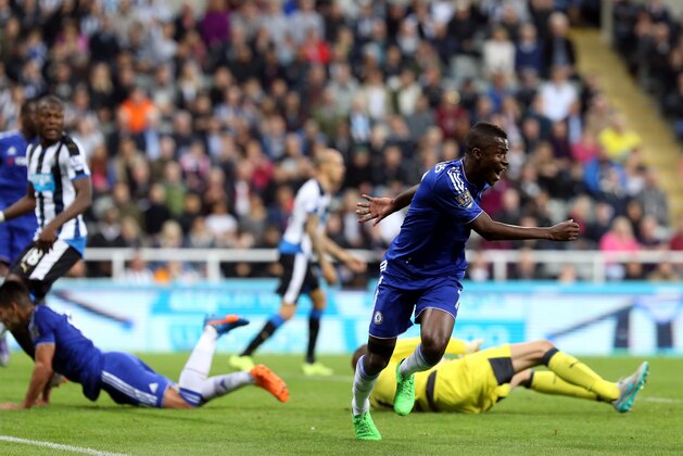 Chelsea's Ramires, center, celebrates his goal during the English Premier League soccer match between Newcastle United and Chelsea at St James' Park, Newcastle, England, Saturday, Sept. 26, 2015. (AP Photo/Scott Heppell)