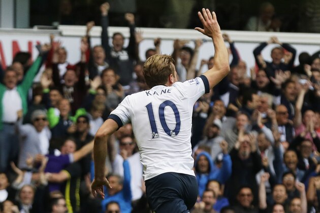 Tottenham Hotspur's Harry Kane celebrates scoring during the English Premier League soccer match between Tottenham Hotspur and Manchester City at White Hart Lane stadium in London, Saturday, Sept. 26, 2015.  (AP Photo/Matt Dunham)