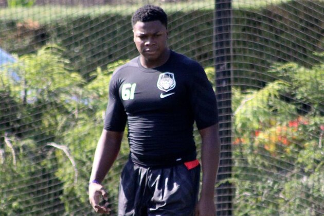 Houston 4-star linebacker Jeffrey McCulloch, nicknamed "The Shark," wants Oct. 10 to be his first official visit weekend. He said either Michigan or Ohio State could be the first destination.