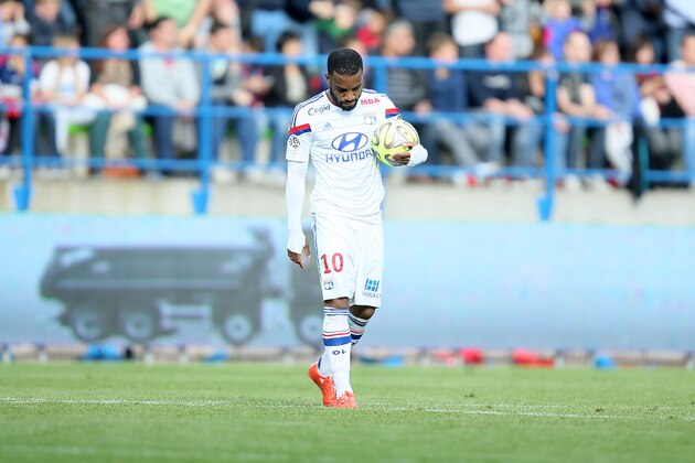 Lyon's Alexandre Lacazette reacts during his French League One soccer match against Caen, in Caen, western France, Saturday, May 9, 2015. Caen won 3-0.  (AP Photo/David Vincent)