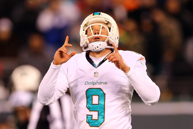 EAST RUTHERFORD, NJ - DECEMBER 01:  Caleb Sturgis #9 of the Miami Dolphins celebrates after scoring a field goal late in the fourth quarter to pull ahead of the New York Jets 16 to 13 during their game at MetLife Stadium on December 1, 2014 in East Rutherford, New Jersey.  (Photo by Elsa/Getty Images)