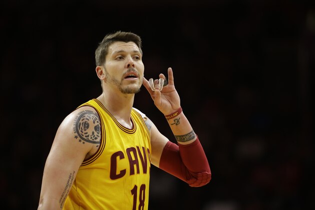 Cleveland Cavaliers' Mike Miller in action during an NBA basketball game against the Philadelphia 76ers, Monday, Jan. 5, 2015, in Philadelphia. (AP Photo/Matt Slocum)