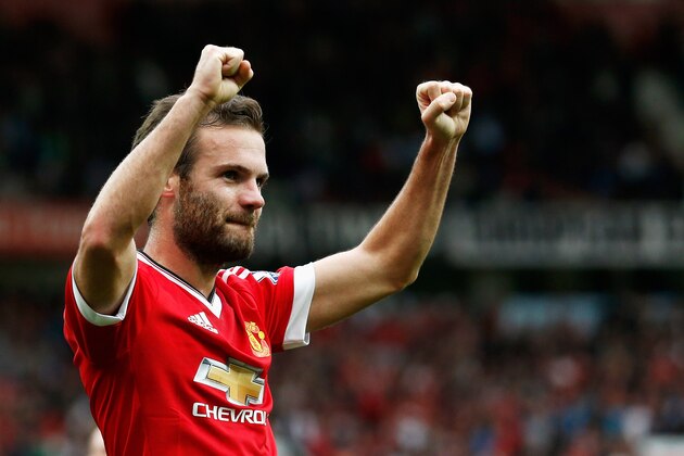 MANCHESTER, ENGLAND - SEPTEMBER 26:  Juan Mata of Manchester United celebrates scoring his team's third goal during the Barclays Premier League match between Manchester United and Sunderland at Old Trafford on September 26, 2015 in Manchester, United Kingdom.  (Photo by Dean Mouhtaropoulos/Getty Images)