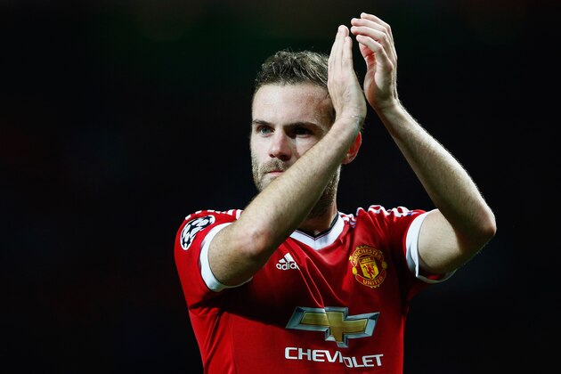 MANCHESTER, ENGLAND - SEPTEMBER 30: Juan Mata of Manchester United applauds the crowd after victory in the UEFA Champions League Group B match between Manchester United FC and VfL Wolfsburg at Old Trafford on September 30, 2015 in Manchester, United Kingdom. (Photo by Dean Mouhtaropoulos/Getty Images) MANCHESTER, ENGLAND - SEPTEMBER 30: Juan Mata of Manchester United applauds the crowd after victory in the UEFA Champions League Group B match between Manchester United FC and VfL Wolfsburg at Old Trafford on September 30, 2015 in Manchester, United Kingdom. (Photo by Dean Mouhtaropoulos/Getty Images)