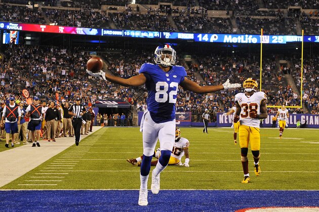 EAST RUTHERFORD, NJ - SEPTEMBER 24:  Rueben Randle #82 of the New York Giants scored a touchdown late in the fourth quarter against the Washington Redskins at MetLife Stadium on September 24, 2015 in East Rutherford, New Jersey.  (Photo by Alex Goodlett/Getty Images)