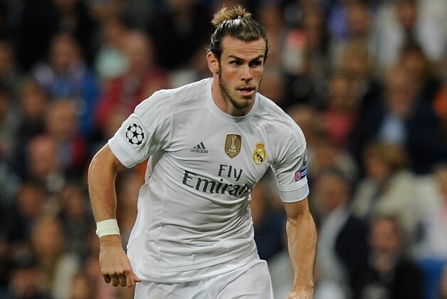 MADRID, SPAIN - SEPTEMBER 15:  Gareth Bale of Real Madrid in action during the UEFA Champions League Group A match between Real Madrid and Shakhtar Donetsk at estadio Santiago Bernabeu on September 15, 2015 in Madrid, Spain.  (Photo by Denis Doyle/Getty Images)