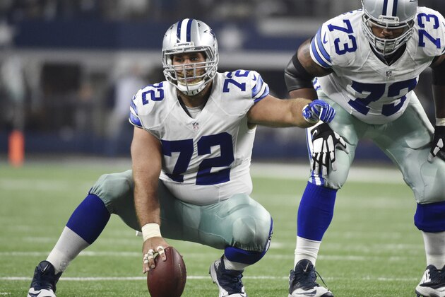 Dallas Cowboys center Travis Frederick (72) and guard Mackenzy Bernadeau (73) prepare for a play during their NFL football game against the New York Giants in Arlington, Texas on September 13, 2015. (AP Photo/ Michael Ainsworth)