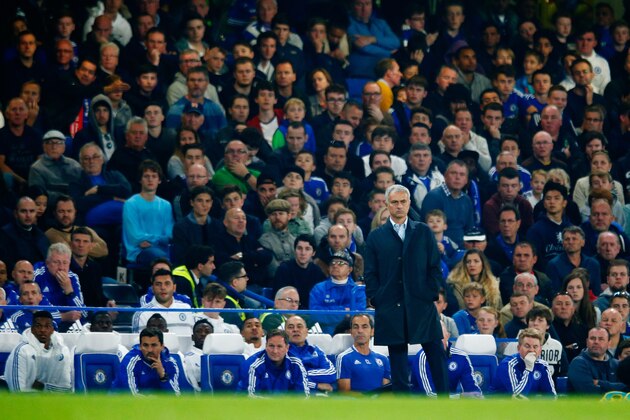 LONDON, ENGLAND - OCTOBER 03:  Jose Mourinho Manager of Chelsea looks on during the Barclays Premier League match between Chelsea and Southampton at Stamford Bridge on October 3, 2015 in London, United Kingdom.  (Photo by Julian Finney/Getty Images)